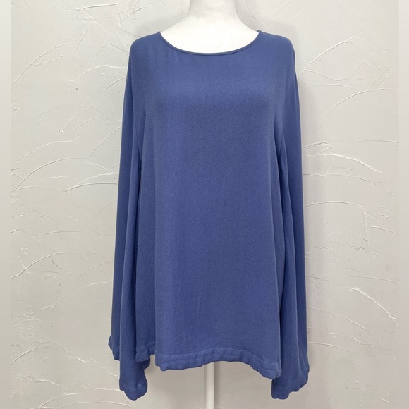 Anthropologie Cloth and Stone Long Bell Sleeve Top NWT - Picture 2 of 11